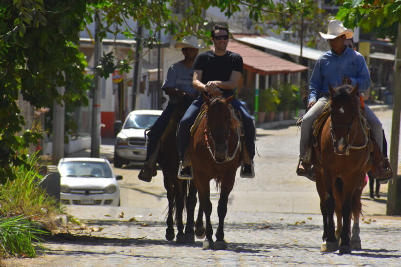Horseback-Puerto-Vallarta-Tours-Punta-Mita-River-002