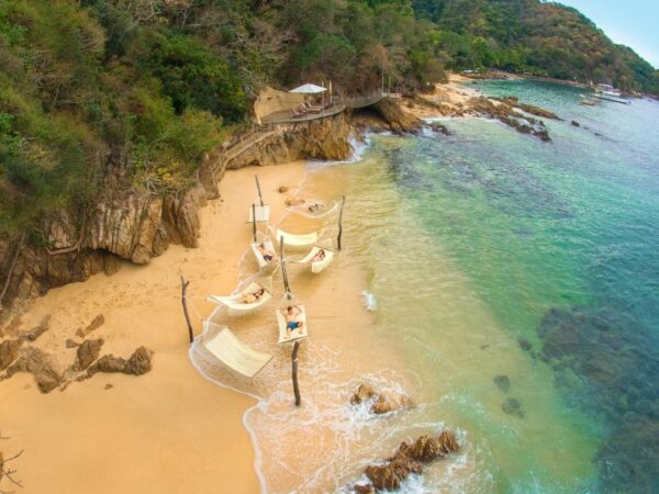 Tour Las Caletas: Playa Privada